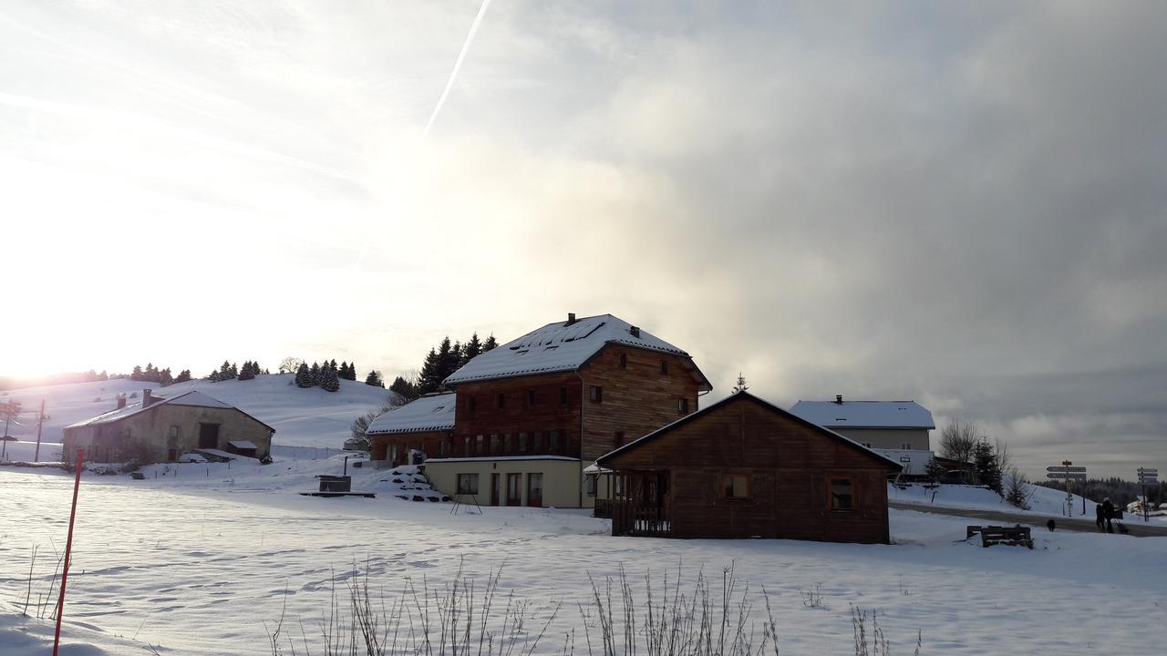 La Maison Des Inuits Hotell Septmoncel-Les-Molunes Exteriör bild