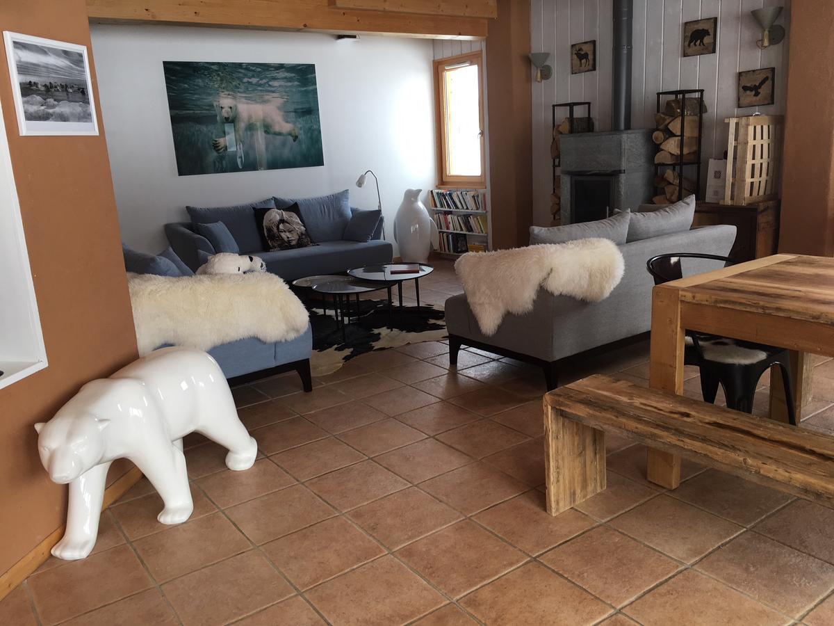 La Maison Des Inuits Hotell Septmoncel-Les-Molunes Exteriör bild